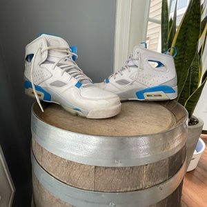 Nike Jordan Flight Club “Photo Blue”
